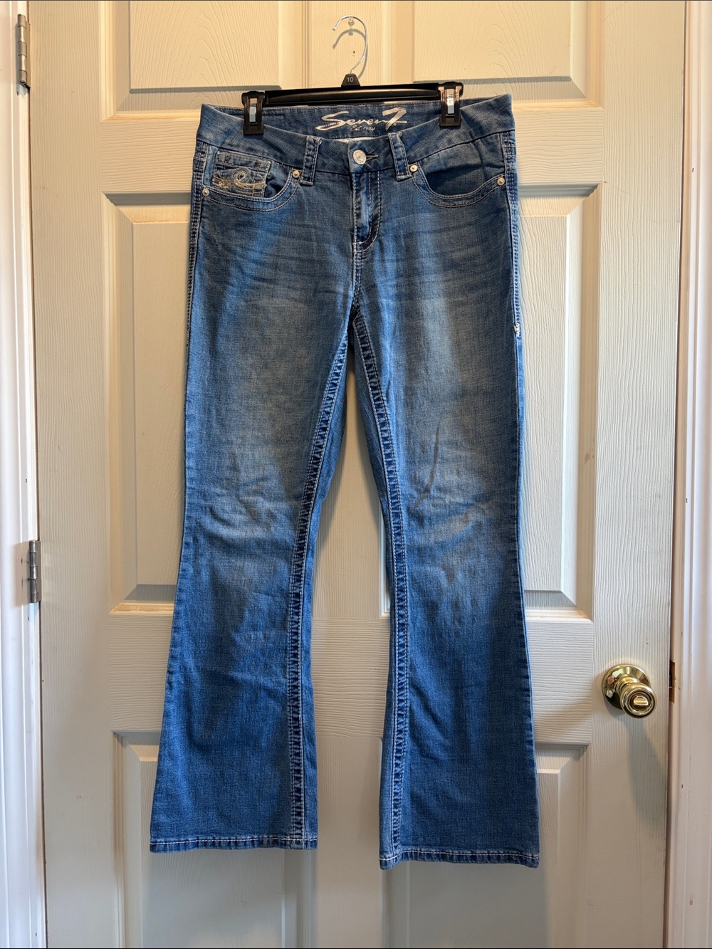 Seven7 Women's Medium Blue Flare Jeans